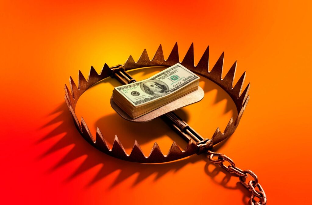 Un piège avec de l'argent à l'intérieur